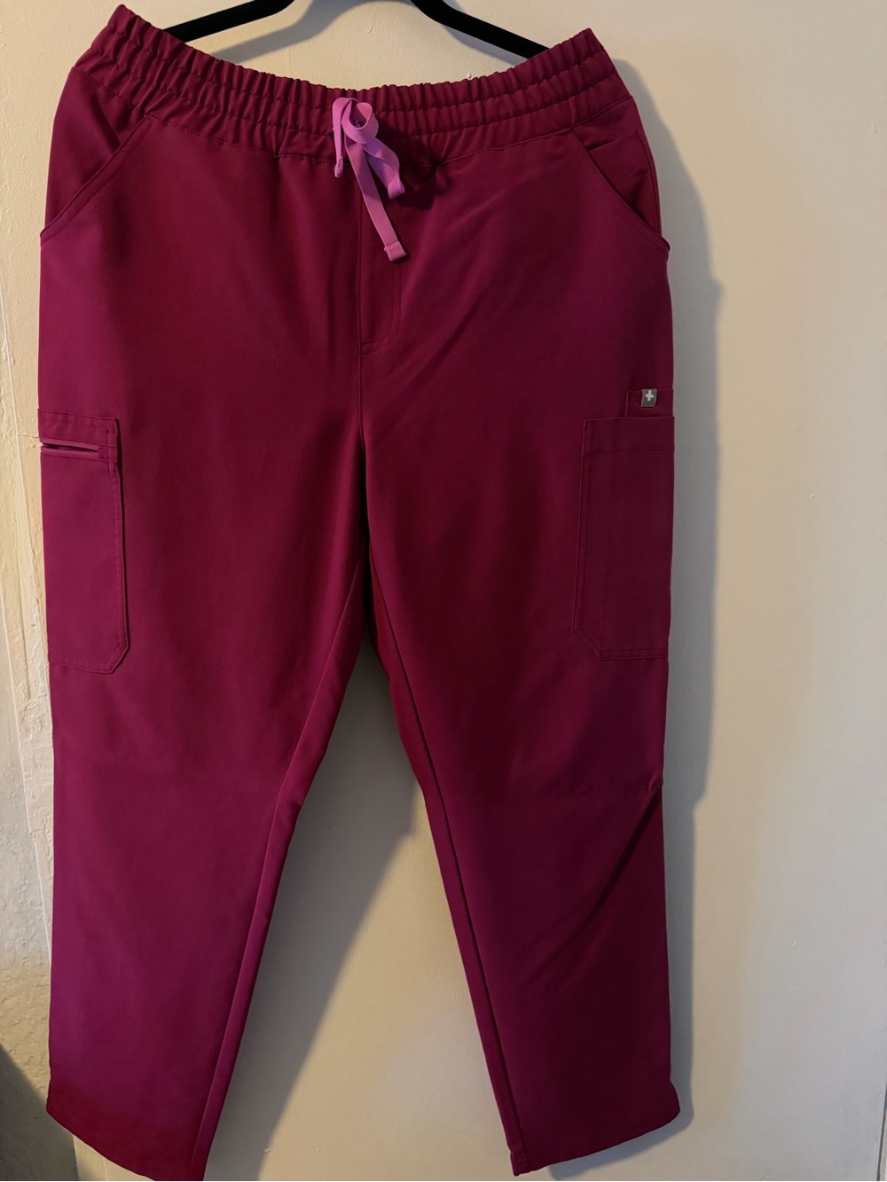 Figs Scrub Set - Dark Magenta